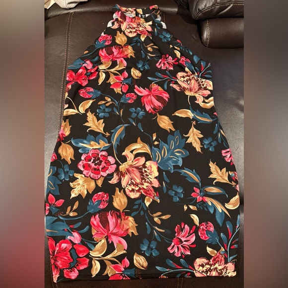 SHEIN Floral Black Dress with Red and Gold Accents - Picture 7 of 7